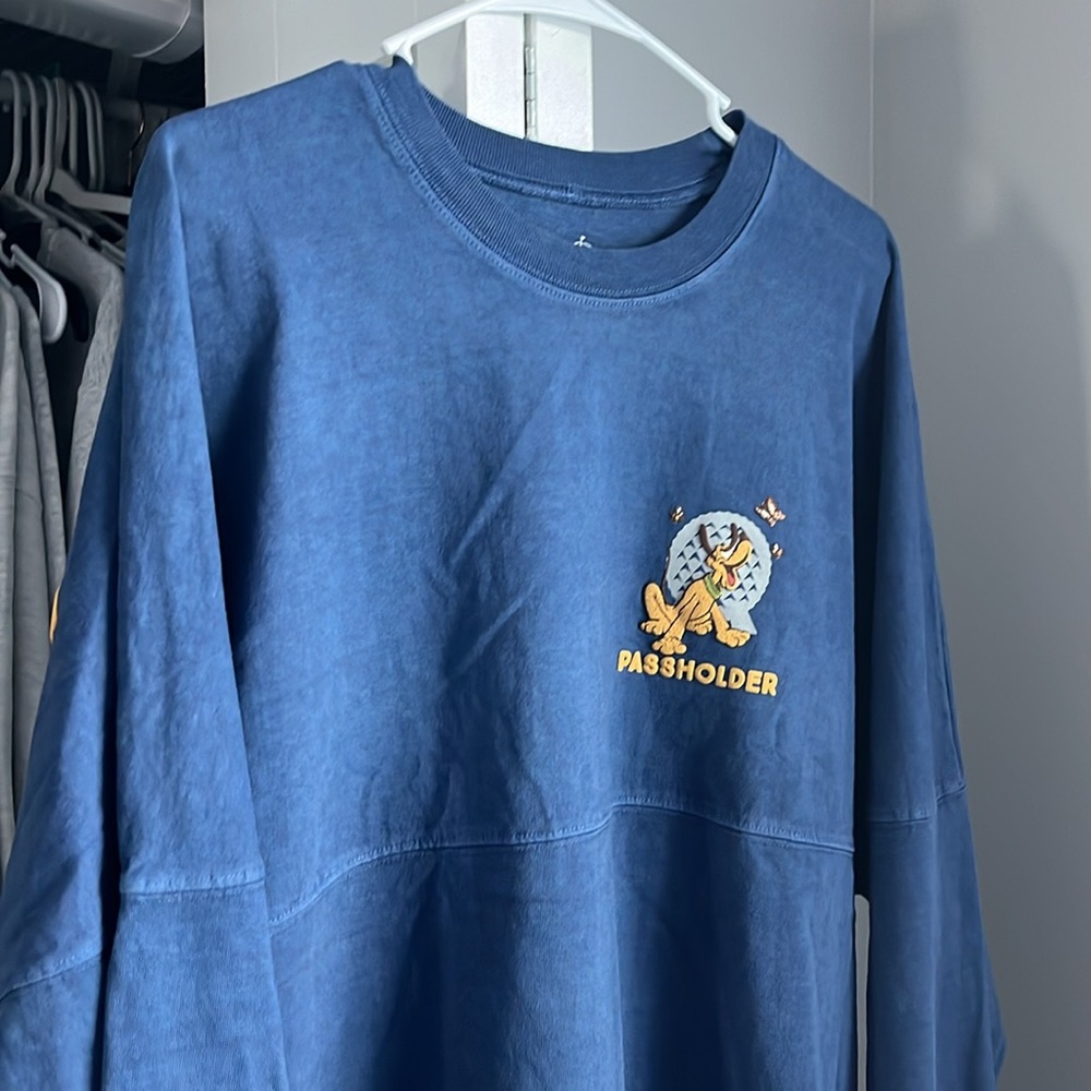 Disney Annual Passholder 2021 Flower & Garden Epcot Festival Spirit Jersey, NWOT - Picture 9 of 13